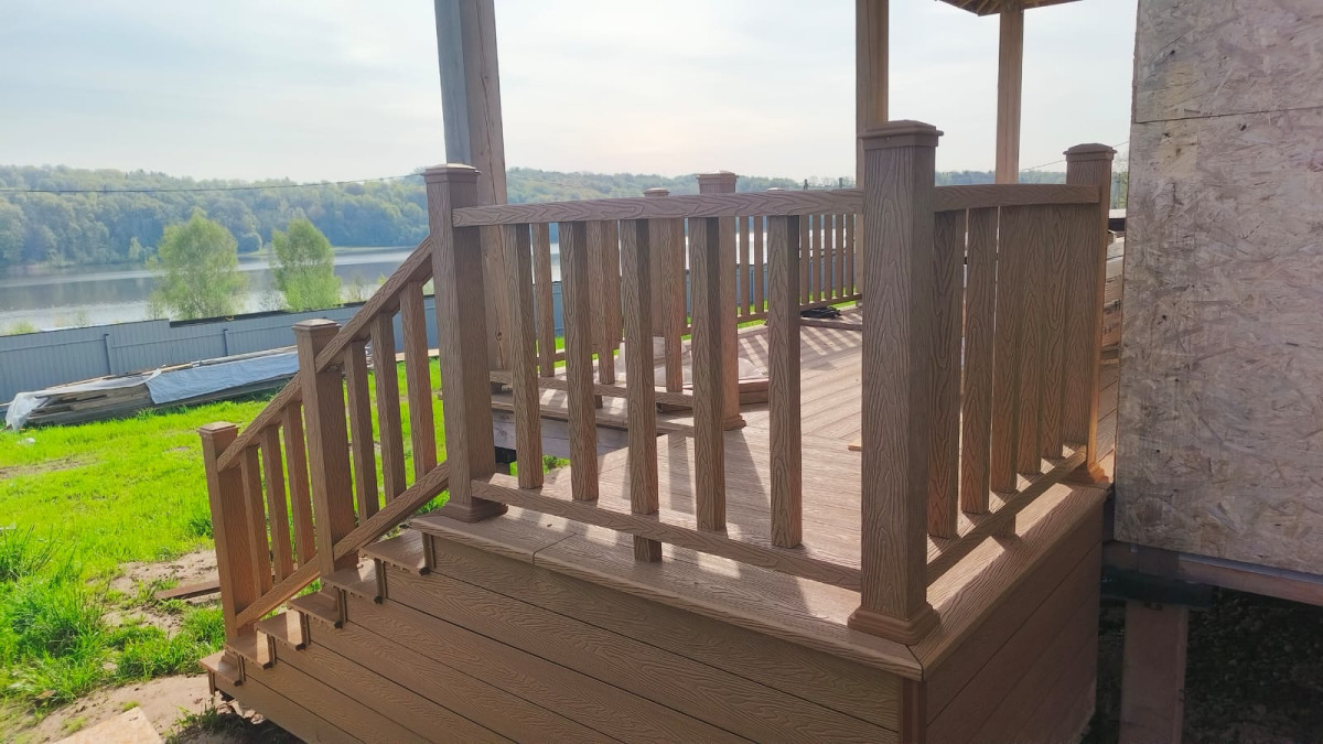 Терраса с ограждением, д. Новое Сельцо